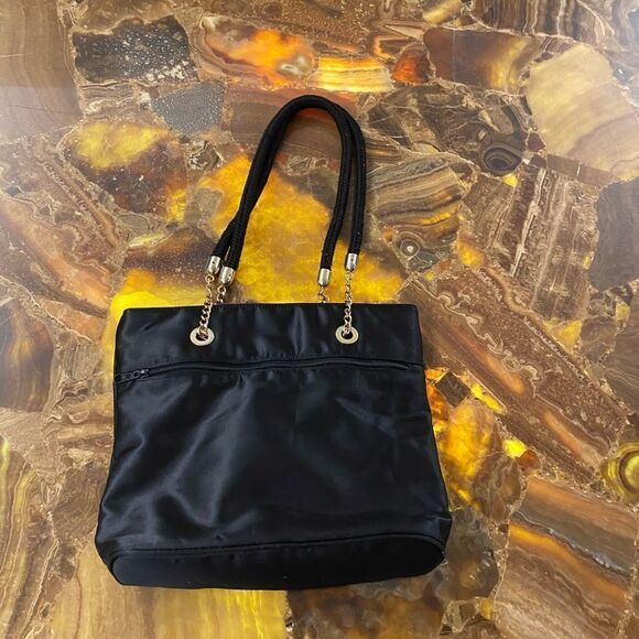 Satin purse  - Picture 5 of 7